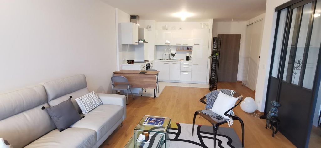 Achat appartement à vendre 3 pièces 64 m² - Larmor-Plage