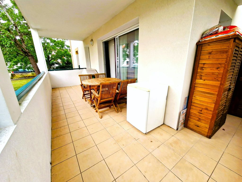 Achat appartement à vendre 4 pièces 79 m² - Ustaritz