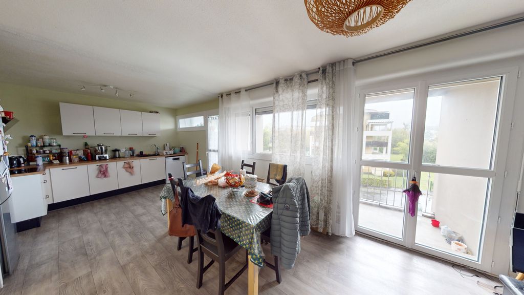 Achat appartement à vendre 5 pièces 103 m² - Billère