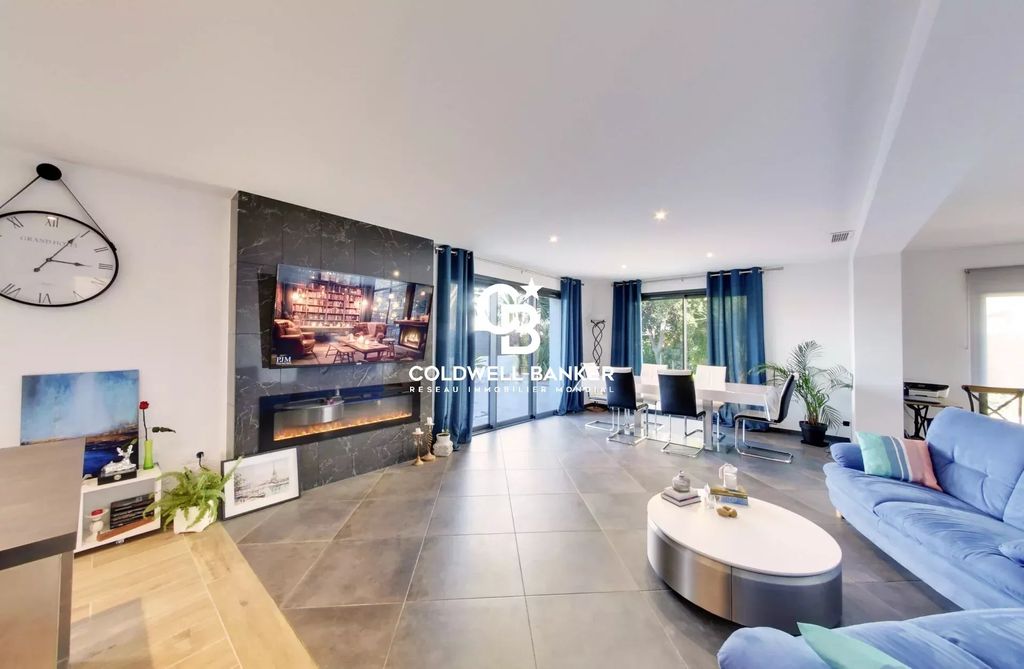 Achat maison à vendre 5 chambres 164 m² - Saint-Cyprien
