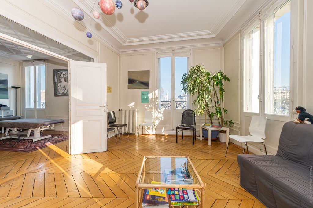 Achat appartement à vendre 5 pièces 100 m² - Paris 11ème arrondissement