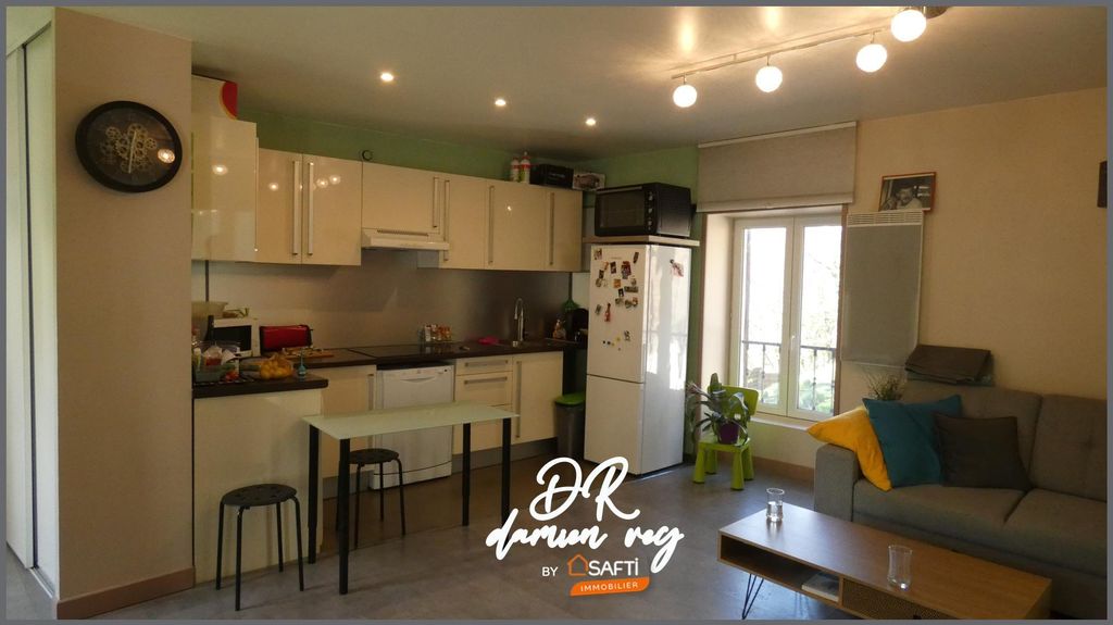 Achat appartement à vendre 2 pièces 45 m² - Saint-Germain-Nuelles