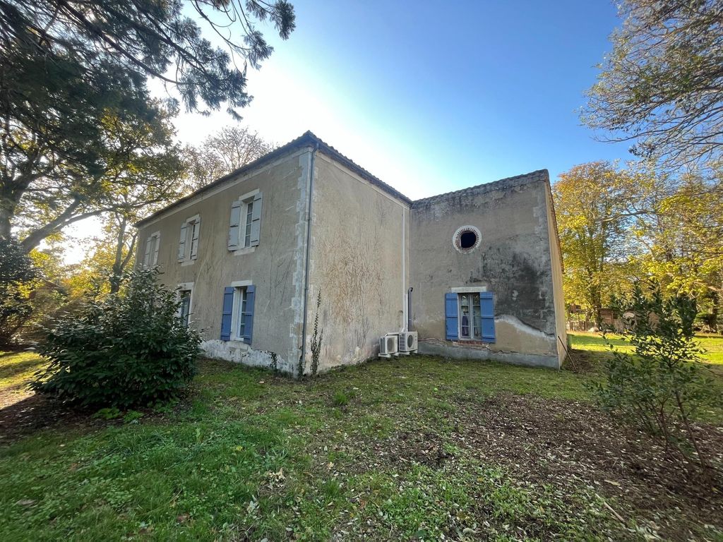 Achat maison 5 chambre(s) - Roquefort