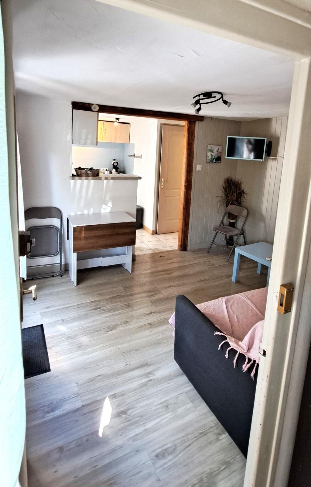 Achat appartement à vendre 2 pièces 34 m² - Challes-les-Eaux