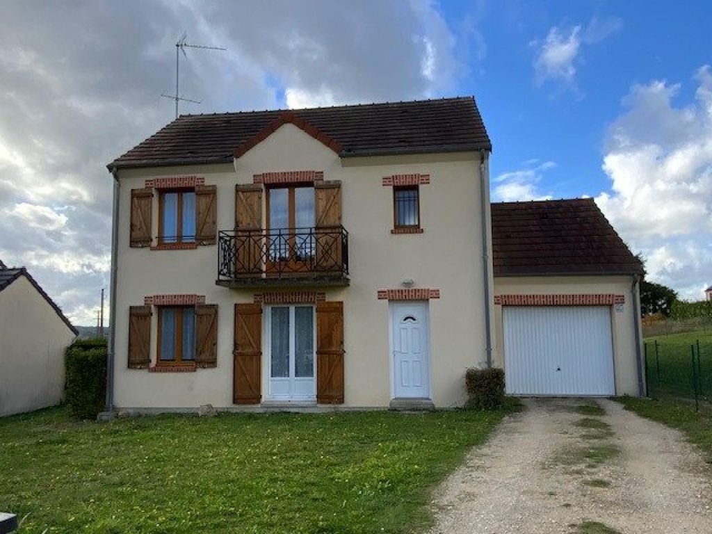 Achat maison à vendre 3 chambres 99 m² - Châteaudun