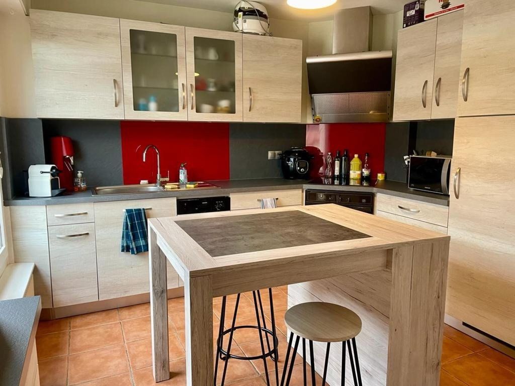 Achat appartement à vendre 3 pièces 80 m² - Bellegarde-sur-Valserine