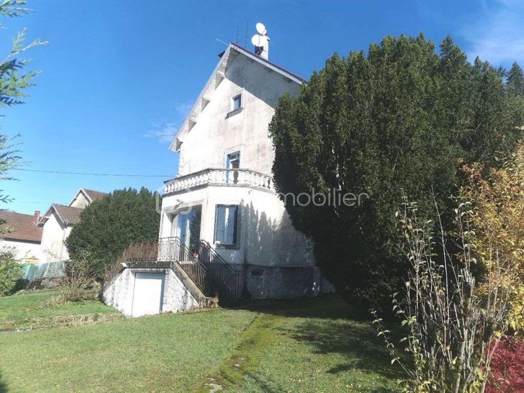 Achat maison à vendre 3 chambres 162 m² - Crotenay