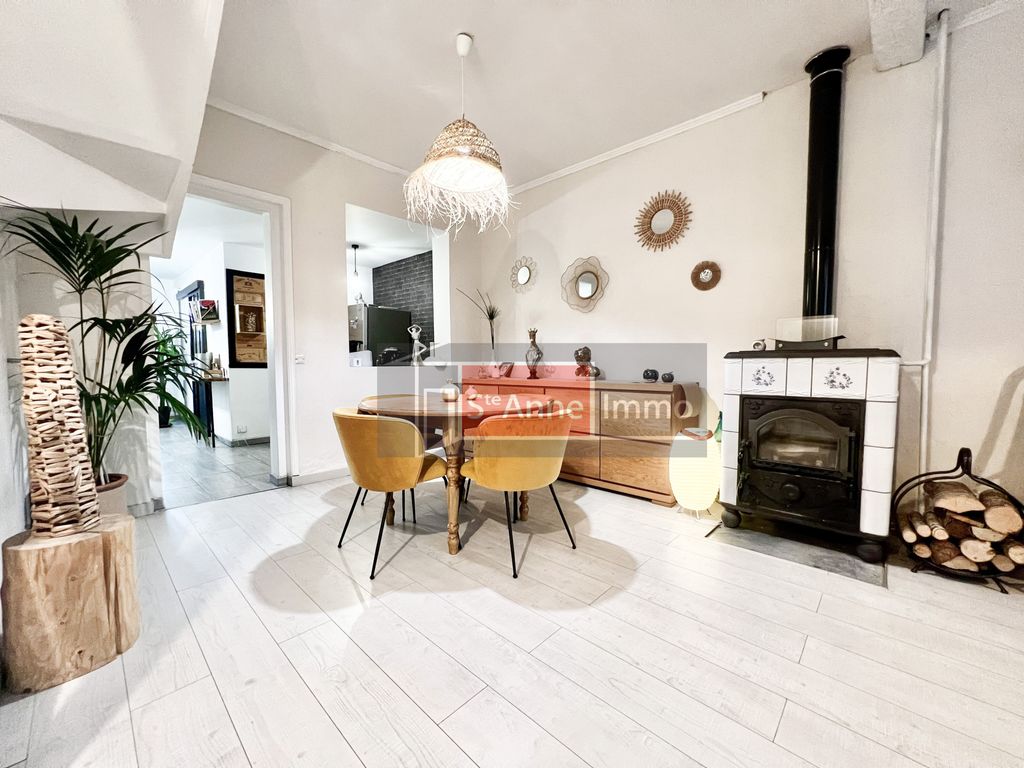 Achat maison à vendre 3 chambres 108 m² - Amiens