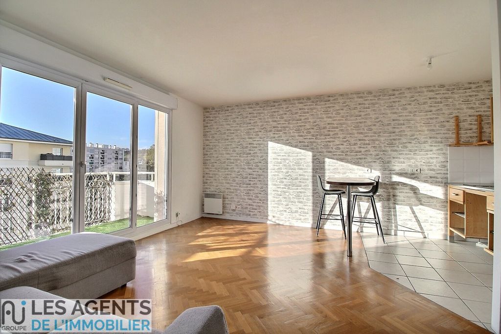 Achat appartement à vendre 2 pièces 45 m² - Suresnes