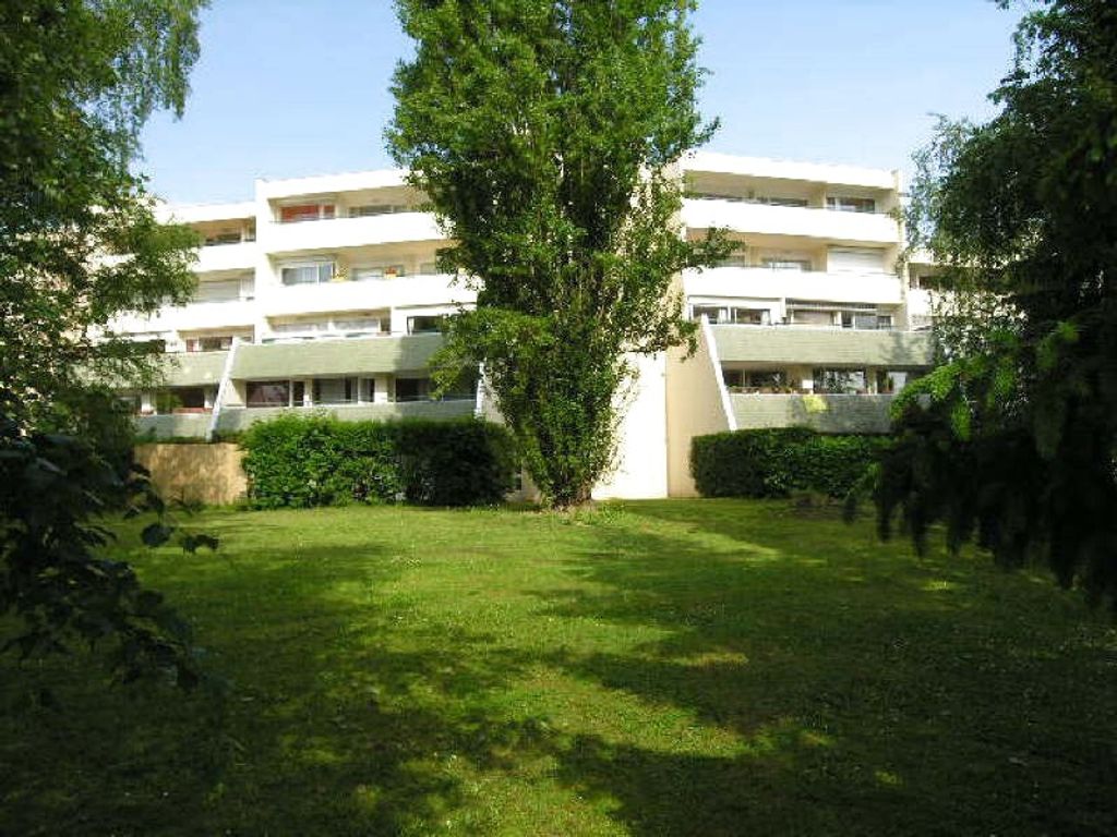 Achat appartement à vendre 5 pièces 100 m² - Survilliers