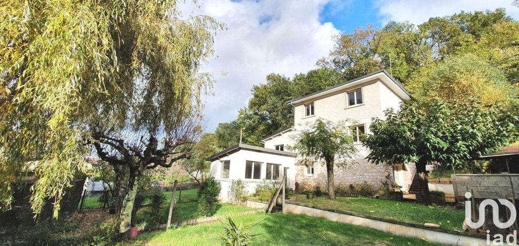 Achat maison à vendre 3 chambres 103 m² - Brive-la-Gaillarde