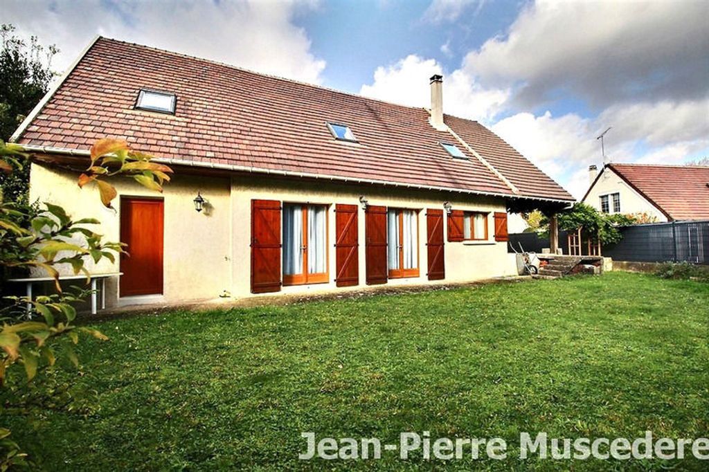 Achat maison à vendre 6 chambres 156 m² - Villers-sous-Saint-Leu