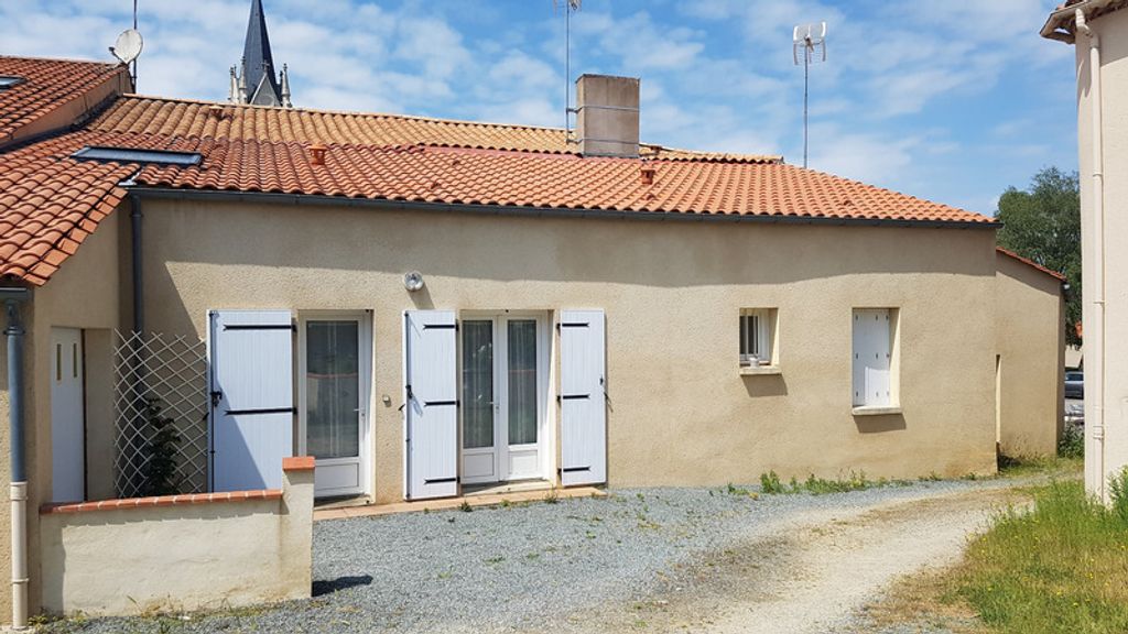 Achat maison à vendre 2 chambres 65 m² - Saint-Martin-des-Noyers