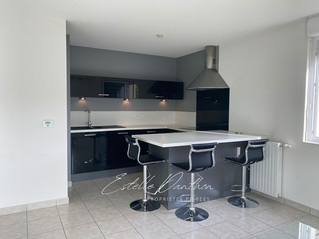 Achat appartement à vendre 3 pièces 63 m² - Bourgoin-Jallieu