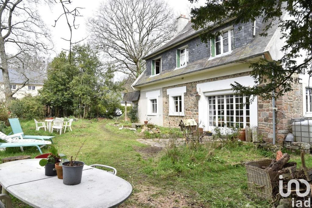 Achat maison à vendre 5 chambres 197 m² - Lannion