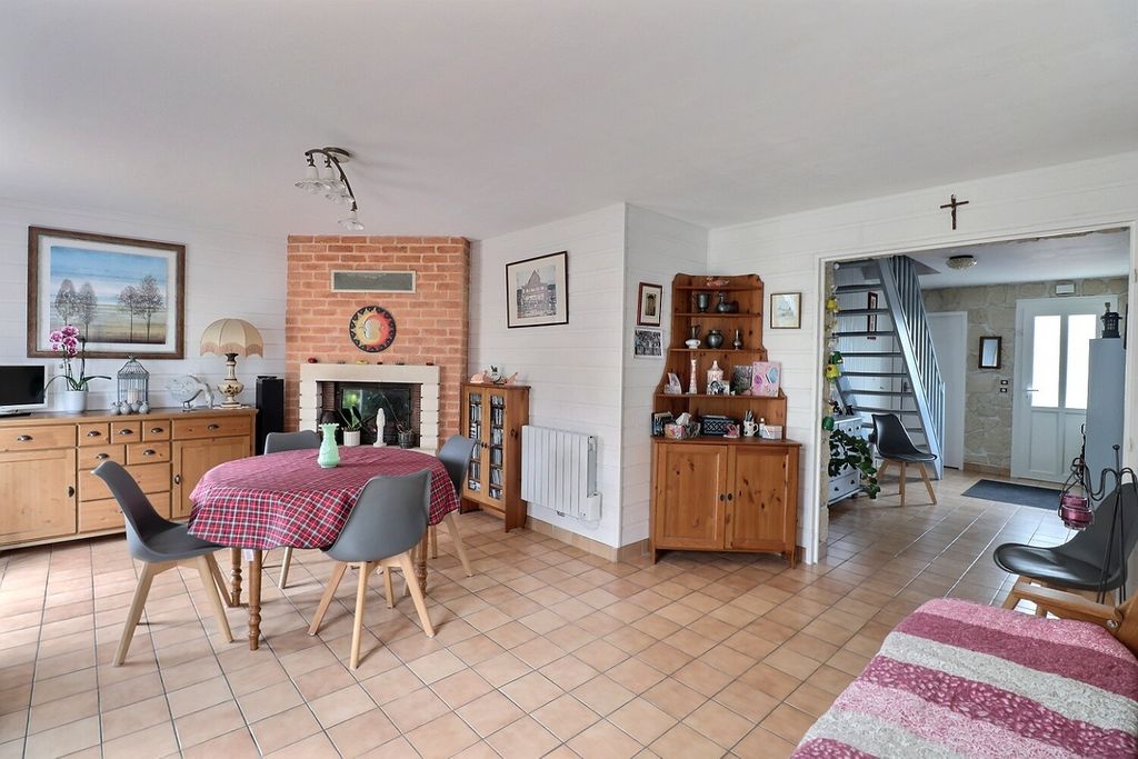 Achat maison à vendre 5 chambres 135 m² - Saint-Sébastien-sur-Loire