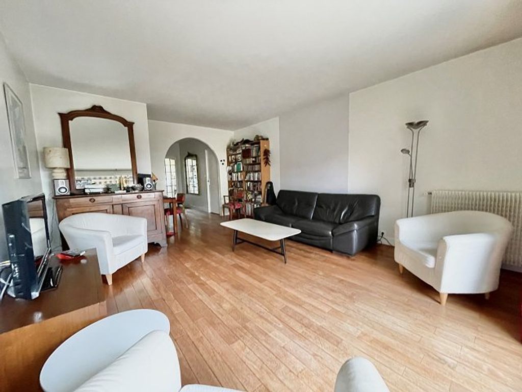 Achat appartement à vendre 4 pièces 84 m² - Maisons-Alfort