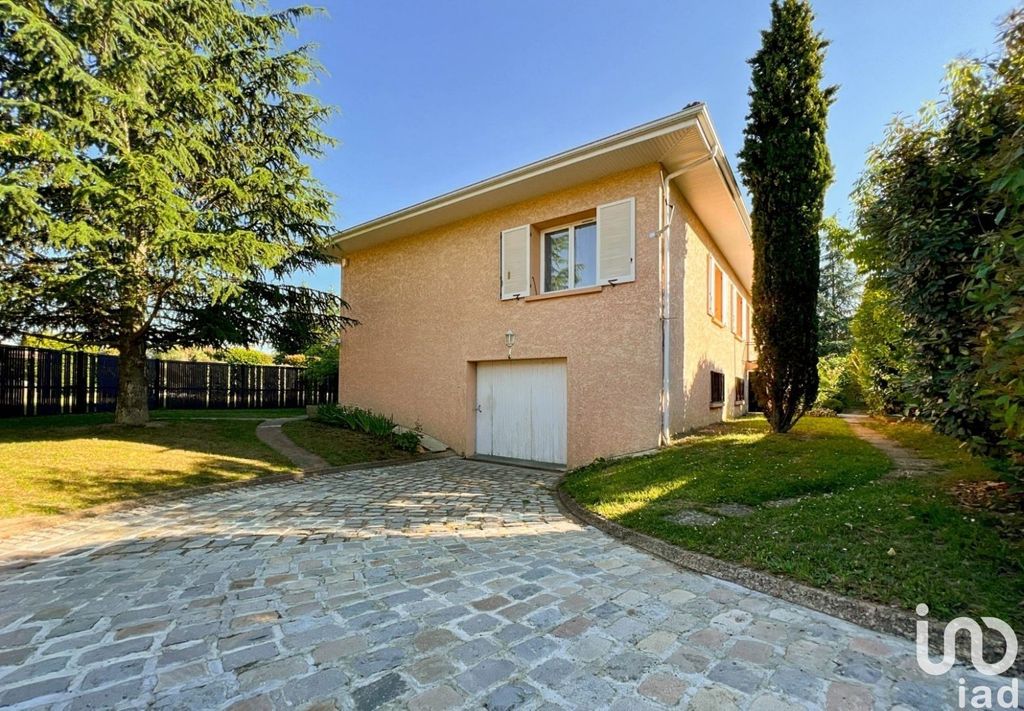 Achat maison à vendre 4 chambres 165 m² - Charbonnières-les-Bains