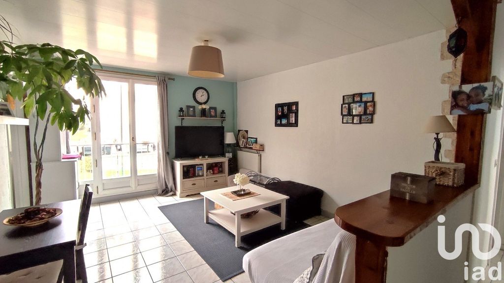 Achat appartement à vendre 4 pièces 61 m² - Montigny-lès-Cormeilles