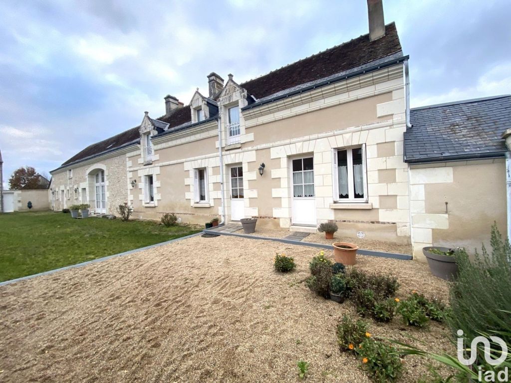Achat maison à vendre 5 chambres 230 m² - Saint-Quentin-sur-Indrois