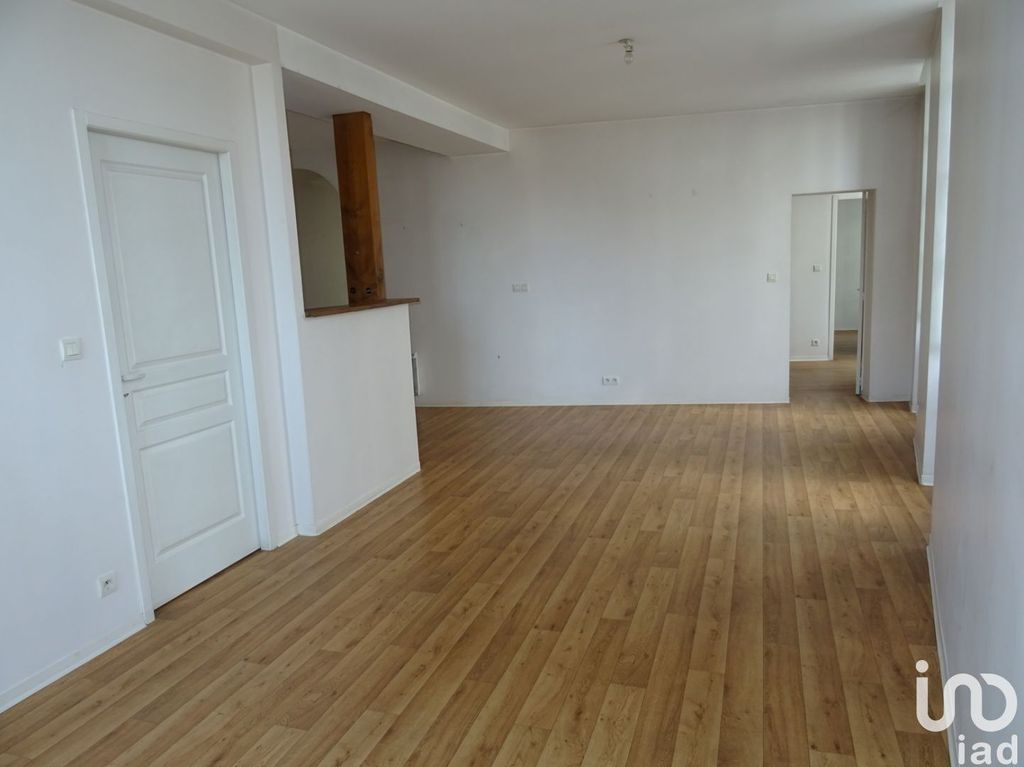 Achat appartement à vendre 3 pièces 82 m² - Oloron-Sainte-Marie