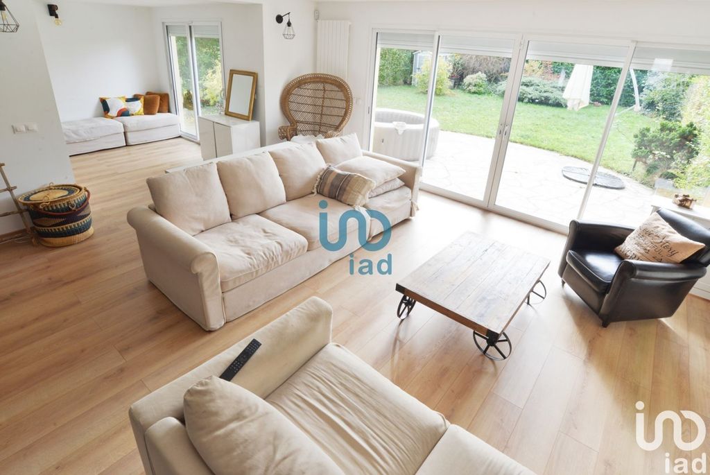 Achat maison à vendre 3 chambres 112 m² - Lésigny