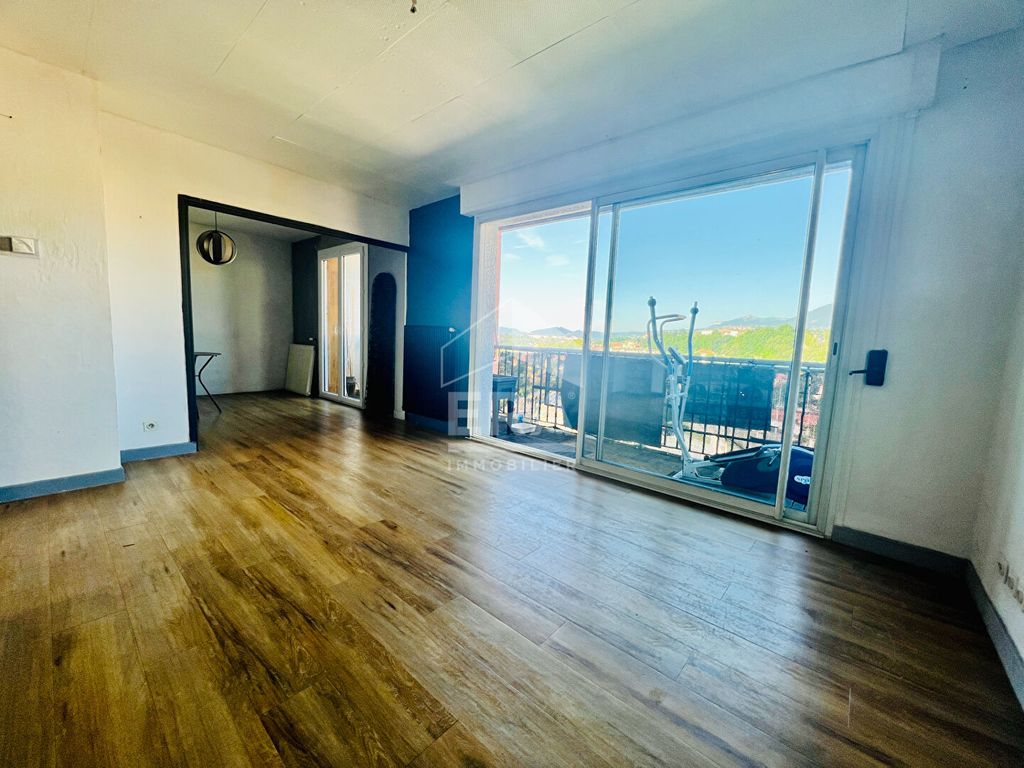 Achat appartement à vendre 3 pièces 70 m² - Gap