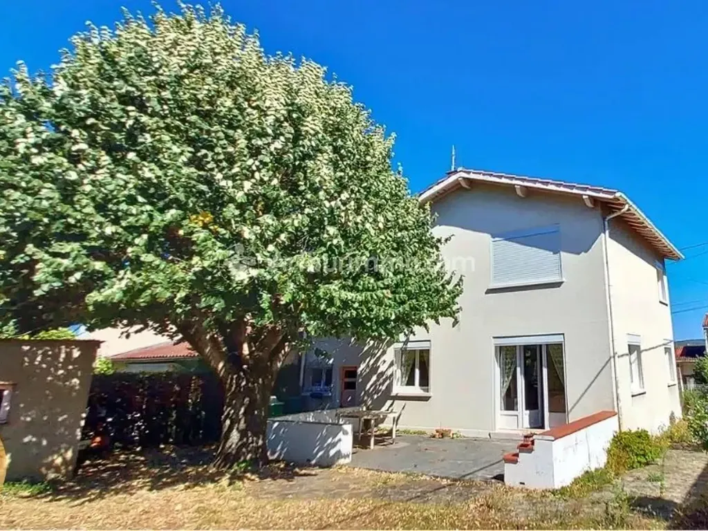 Achat maison à vendre 4 chambres 106 m² - Aussillon