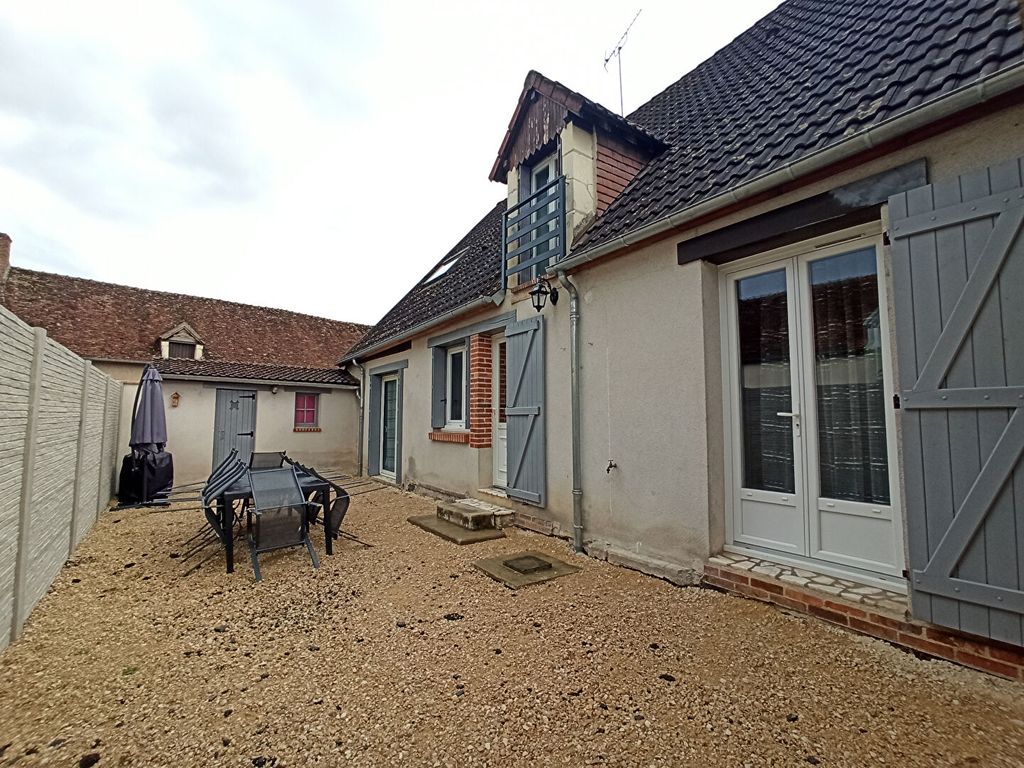 Achat maison à vendre 4 chambres 115 m² - Saint-Romain-sur-Cher