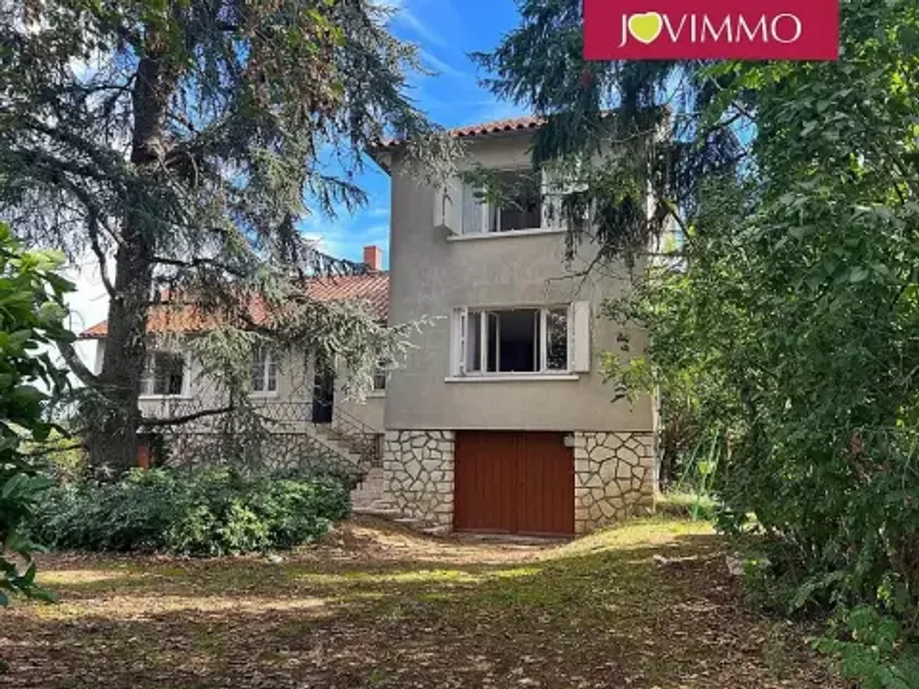 Achat maison à vendre 4 chambres 134 m² - Valdivienne