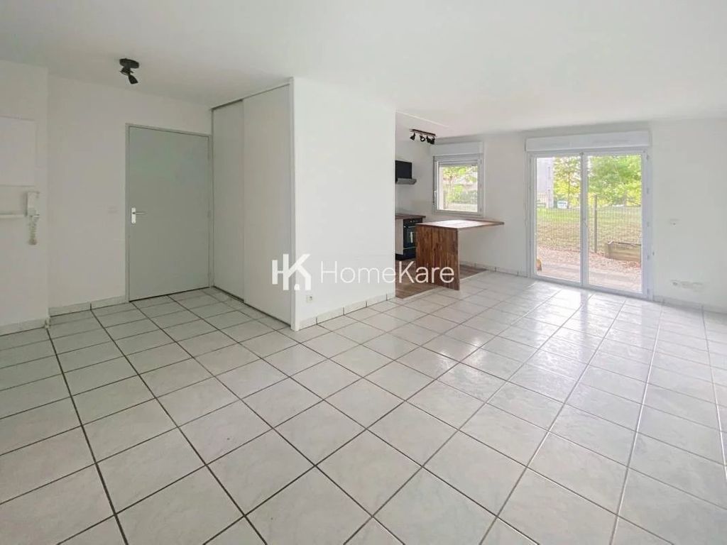 Achat appartement à vendre 2 pièces 47 m² - Cenon