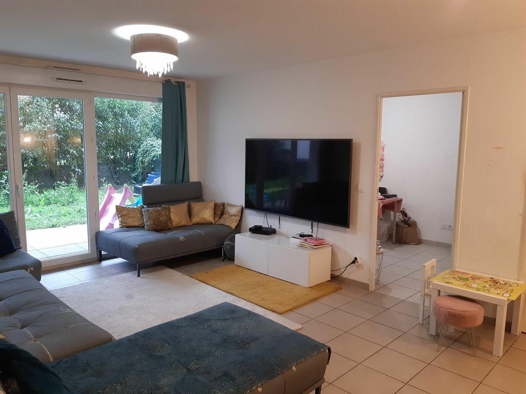 Achat appartement 4 pièce(s) Vénissieux