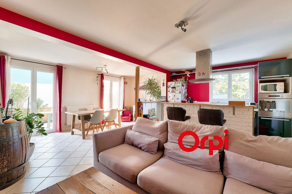 Achat maison à vendre 3 chambres 84 m² - Irigny