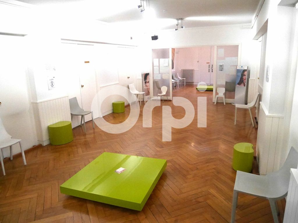 Achat appartement à vendre 4 pièces 305 m² - Clermont-Ferrand