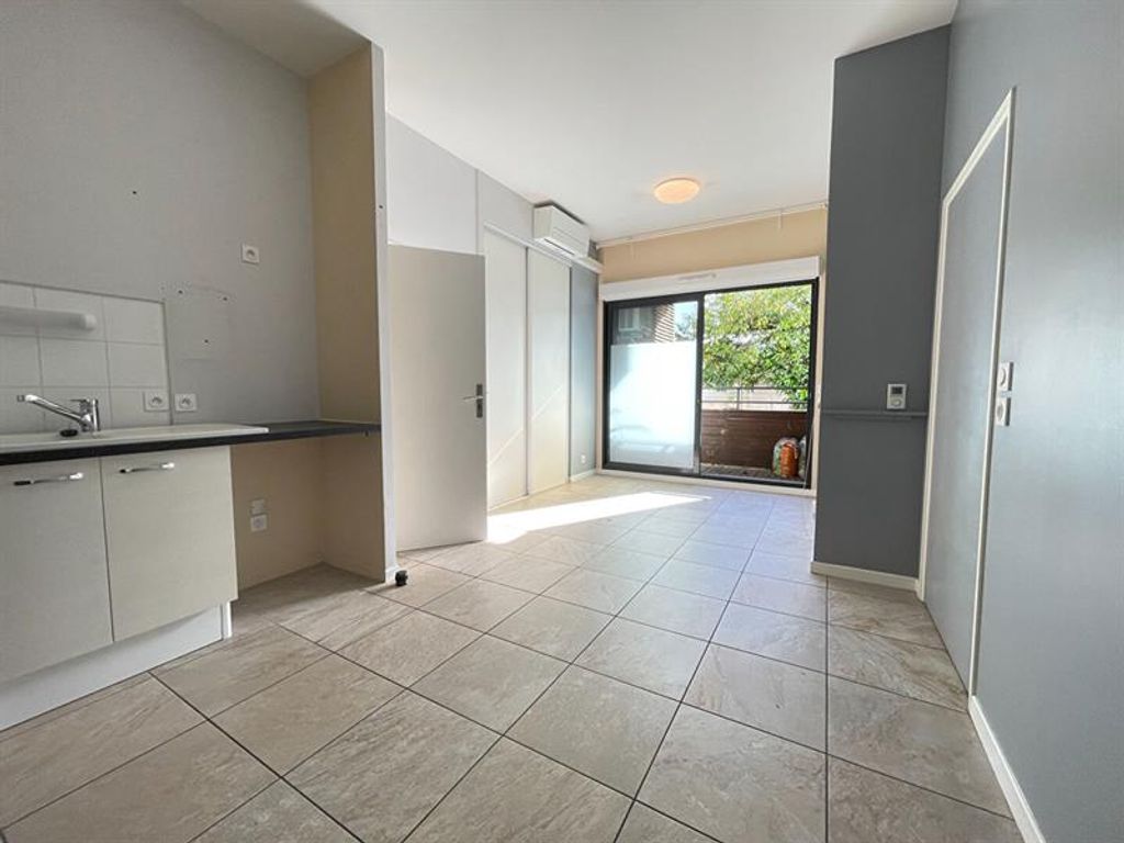 Achat appartement à vendre 2 pièces 40 m² - Saint-Médard-en-Jalles