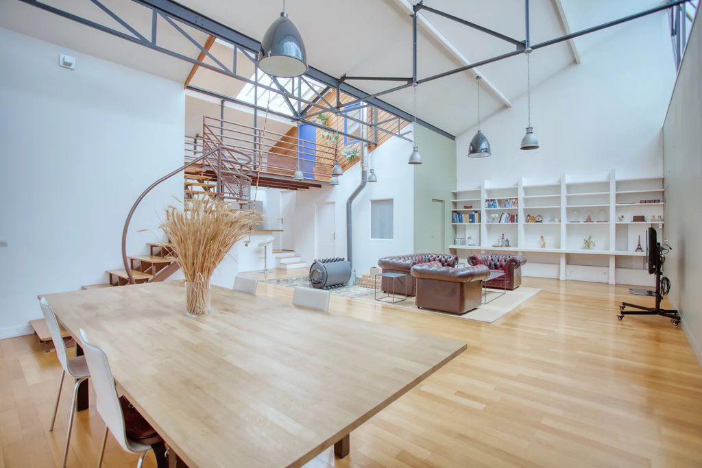 Achat loft à vendre 7 pièces 315 m² - Montreuil