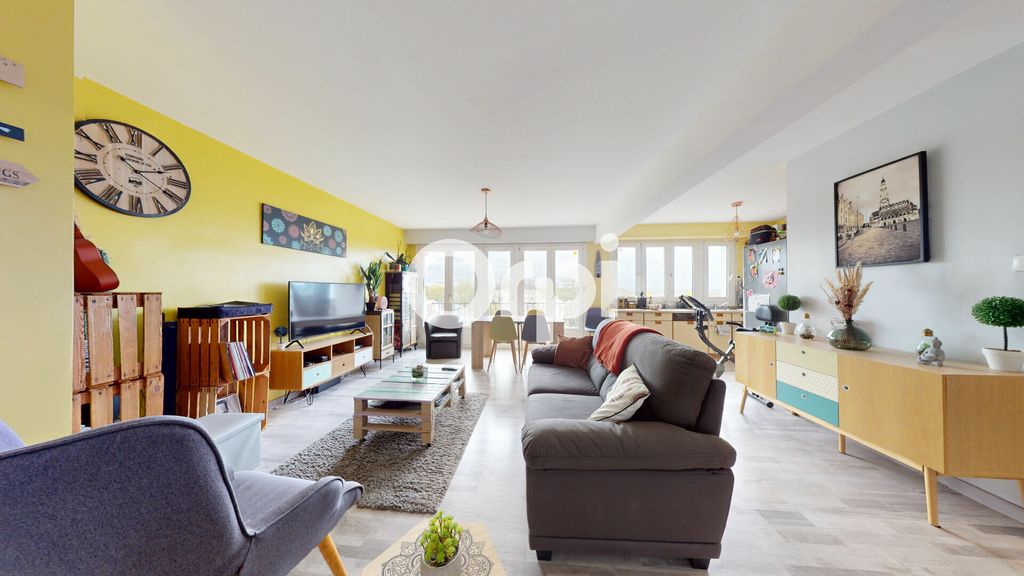 Achat appartement à vendre 3 pièces 85 m² - Arras