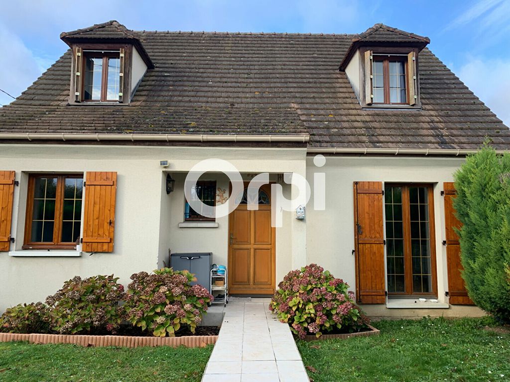 Achat maison à vendre 4 chambres 120 m² - Crécy-la-Chapelle