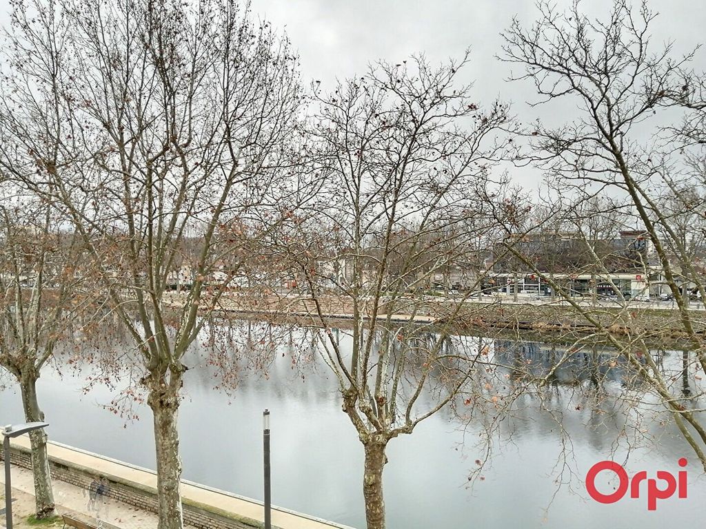 Achat appartement à vendre 2 pièces 93 m² - Montluçon