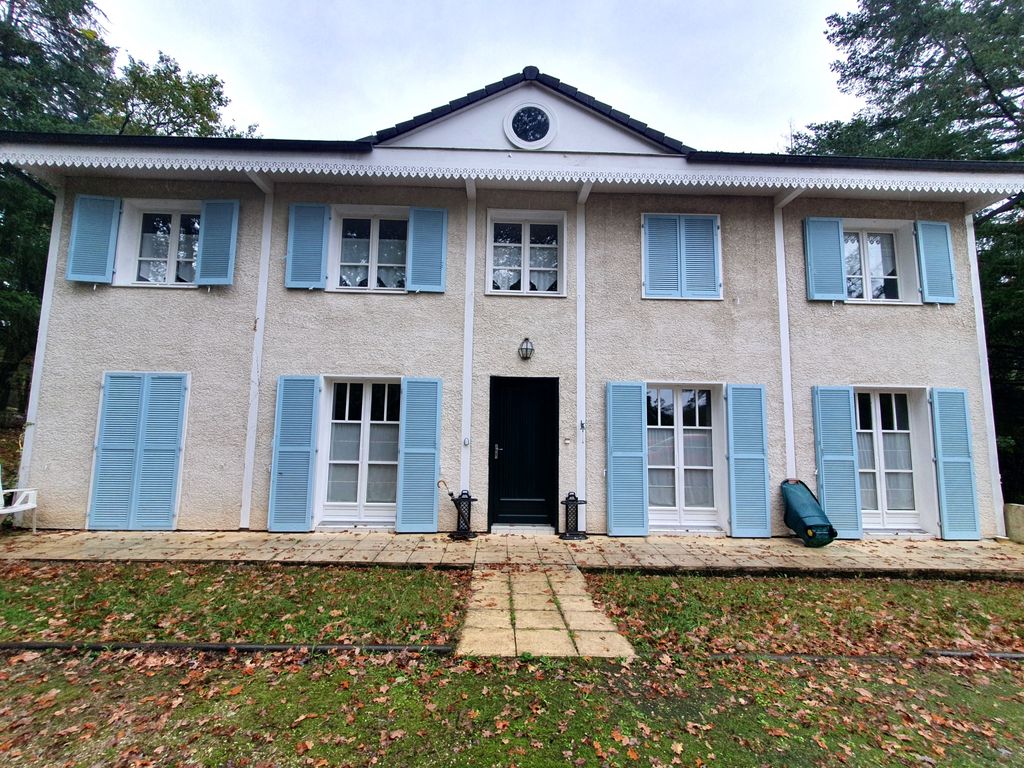 Achat maison à vendre 4 chambres 203 m² - Brive-la-Gaillarde