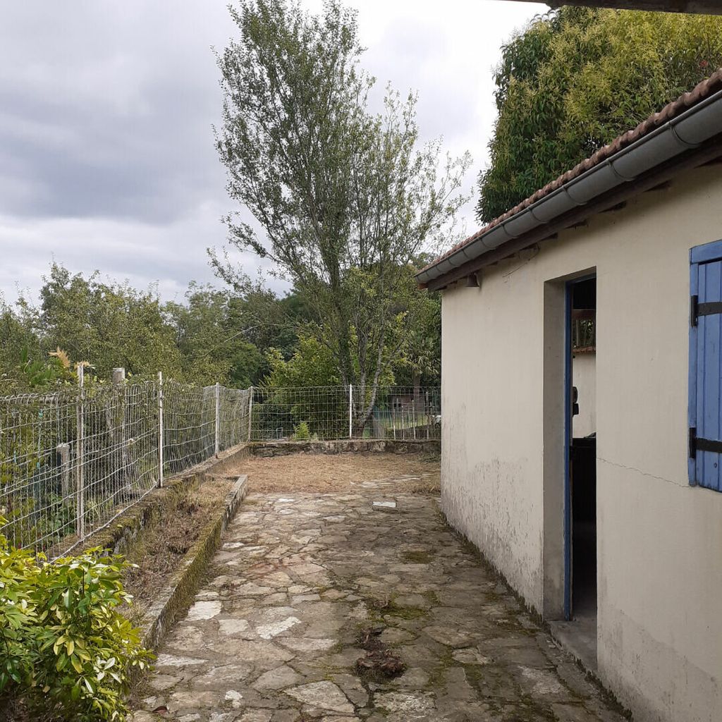 Achat maison à vendre 3 chambres 150 m² - Oloron-Sainte-Marie