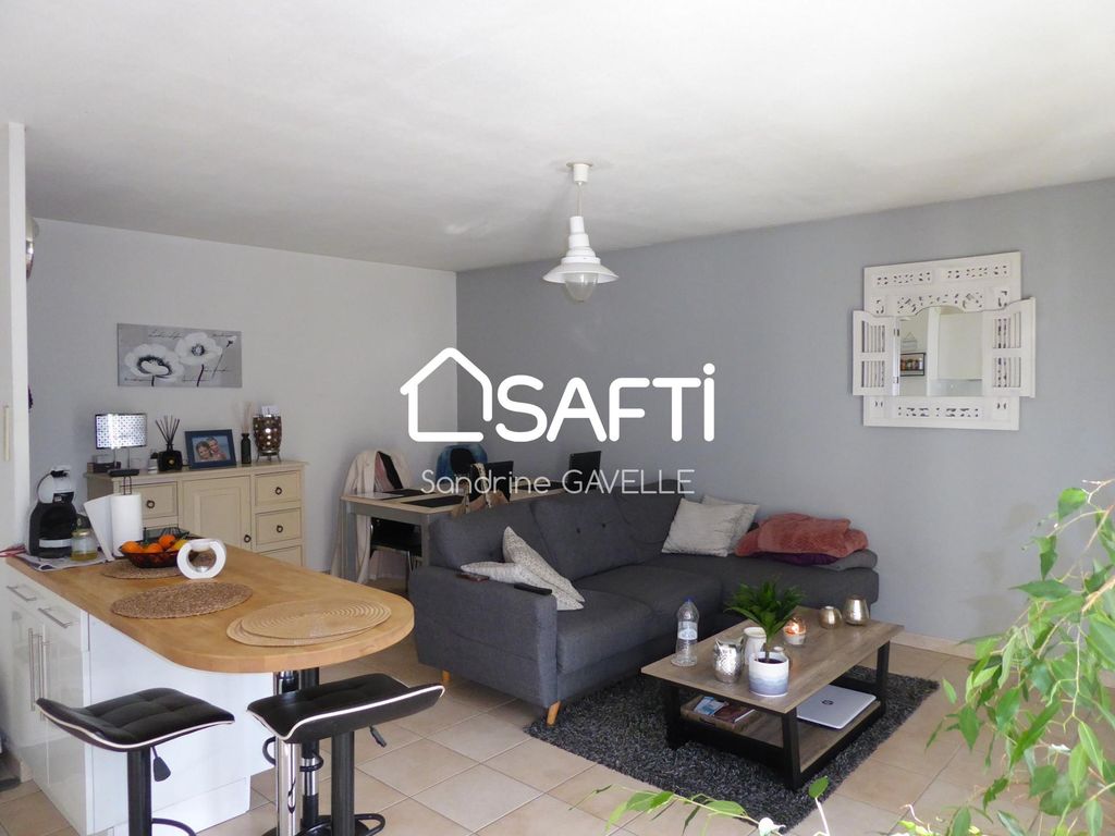 Achat appartement à vendre 3 pièces 72 m² - Saint-Julien-les-Villas