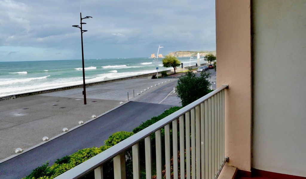 Achat appartement à vendre 3 pièces 72 m² - Hendaye