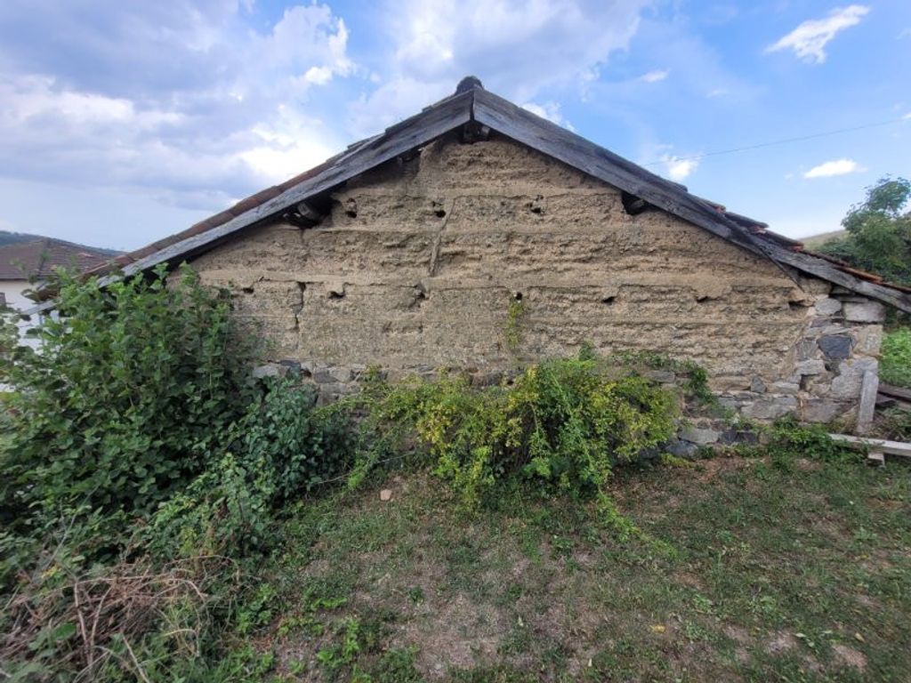 Achat maison 1 chambre(s) - Saint-Léger-sous-la-Bussière