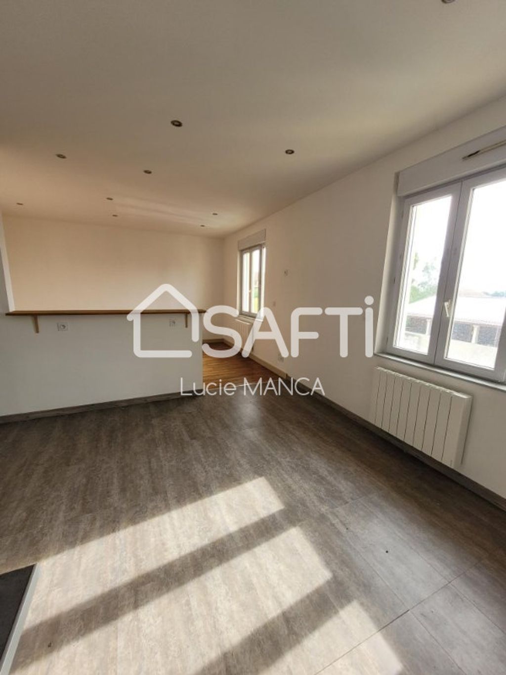 Achat appartement à vendre 4 pièces 112 m² - Charnay-lès-Mâcon