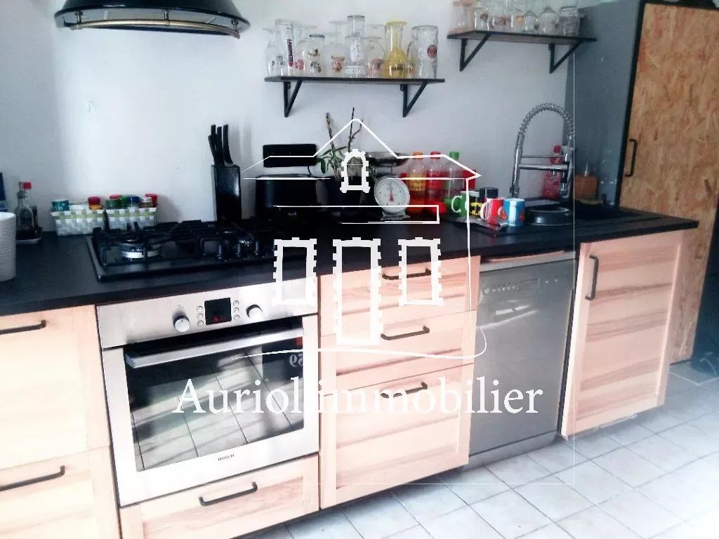 Achat appartement à vendre 2 pièces 44 m² - Auriol