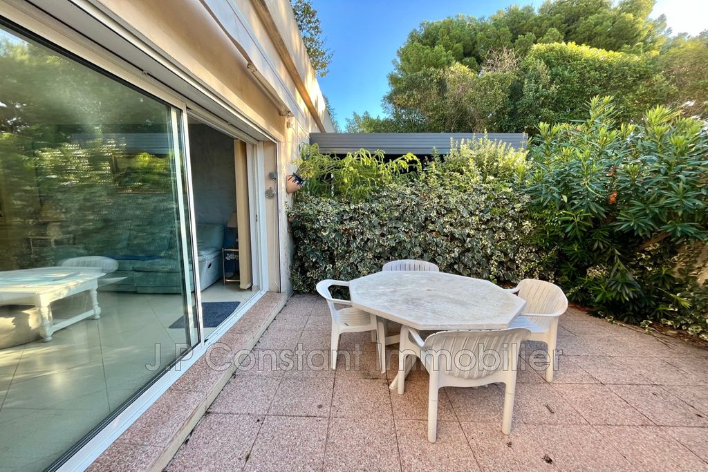 Achat appartement à vendre 2 pièces 68 m² - La Ciotat