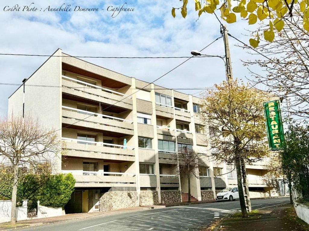 Achat appartement à vendre 3 pièces 80 m² - Châtel-Guyon