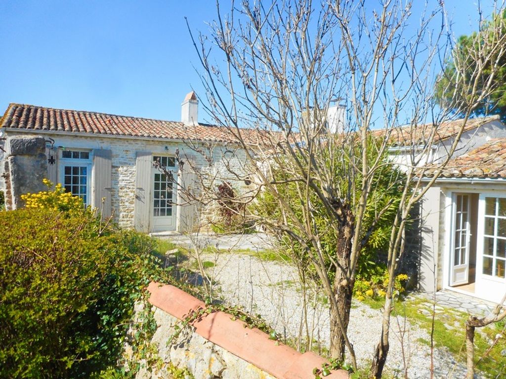 Achat maison à vendre 3 chambres 120 m² - Saint-Georges-d'Oléron