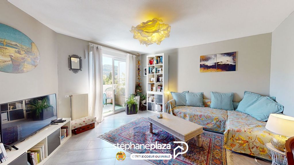 Achat appartement à vendre 2 pièces 56 m² - Marseille 9ème arrondissement